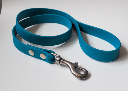 Führleine mit Handschlaufe aus einfarbiger Biothane® – wetterfest, leicht, pflegeleicht und ideal für den Alltag mit deinem Hund